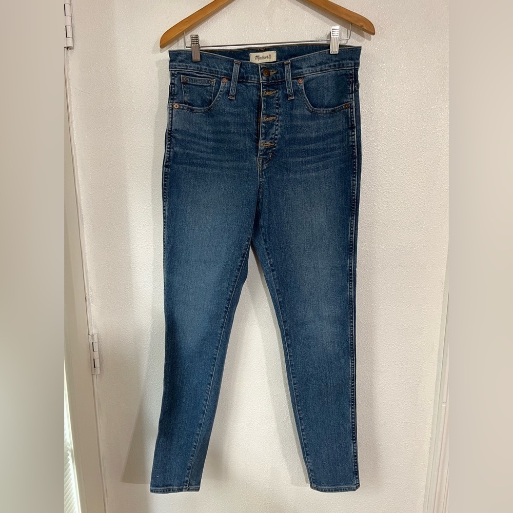 May will 10 inch high rise skinny 30 like denim butterfly front
